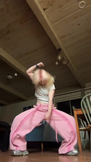 Obsessed with this choreo dc:@rivernovin #dance #nohands #viral #fyp | dancing