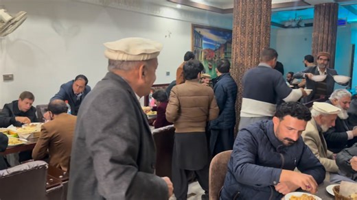 Kingdom Restaurant Muzaffarabad is now Open. We welcome our valuable customers to visit us for an amazing experience. Visit us to enjoy our Specialties: - Special Tea - Matka Karahi / Matka Biryani - BBQ - Chicken Shashlik Rice Along with fresh Milk Shakes, Tea, Coffee, and Fast Food. We Offer Dine in, Take Away & Delivery while having a rooftop setting as well, as 📞For Order Call/WhatsApp: 0310-2342666 📌Location: Western Bypass Road, Samma Bandi Muzaffarabad #kingdomRestaurants #kingdomHotel 