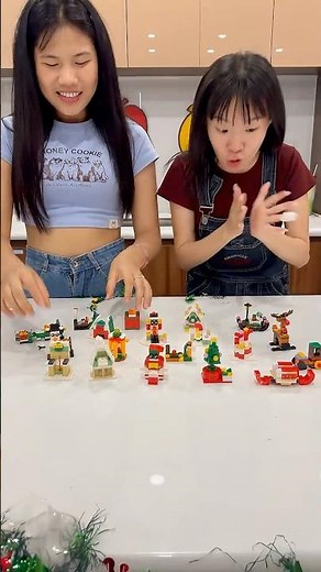 LNF - Chị em cùng nhau lắp LEGO || Sisters Building LEGO Toys Together 💕 #shorts #siblings