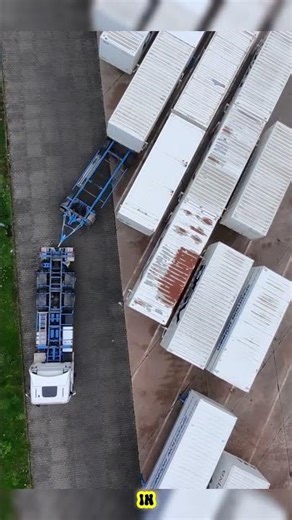 Backing a Trailer in a Tight Container Yard! #truck #automobile #trucking #parking