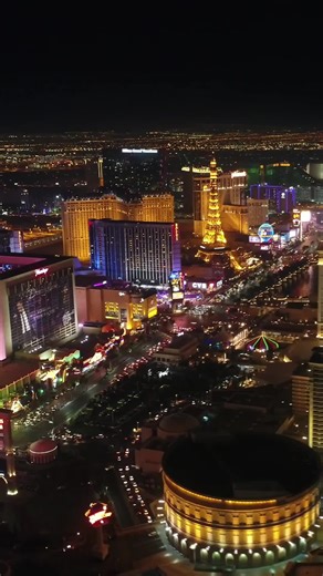 Maks Amini in Las Vegas - Biggest Persian Comedy Show in the US