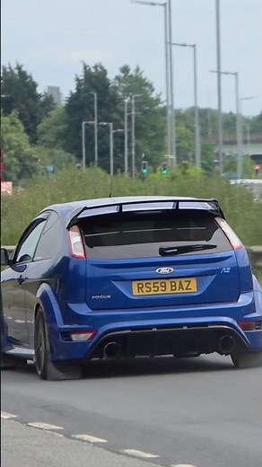 Ford Focus RS MK2 Exhaust Sound!