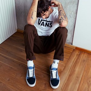 38 reactions | Renueva tu estilo con Vans y aprovecha al máximo este 30% de descuento | Vans | Facebook