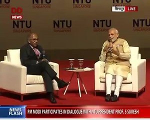 That awkward moment when you realise that the translator is much smarter than your PM... On serious note, Modiji forget half of the answer which he had mugged up..But the translator read through the whole script.. | Dr.Manmohan Singh - Fan Club