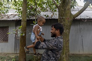 The power of play - from the moment your baby is born