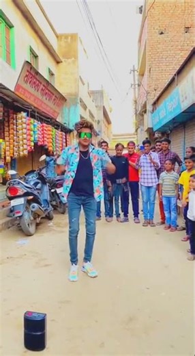 🔥 Chapri Boy Robot Dance in Indian Gali 😱 | Street Dance Viral Moment #viralvideo #trending