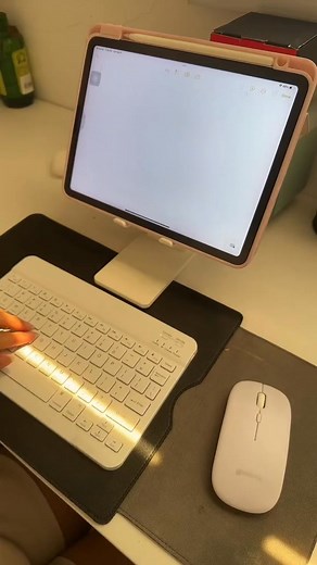 2.4K views · 15 reactions | WIRELESS KEYBOARD AND MOUSE ANG MURA LANG ♥️ Shapi  https://s.shopee.ph/gBYNhdIt4 | Mhark Official | Facebook