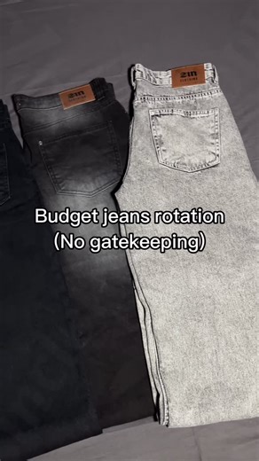 Sinclothing on Instagram: "CLOSER LOOK OF OUR BAGGY JEANS. PREMIUM DENIM || UNISEX || BALANCED BAGGINESS . Available now on our website."