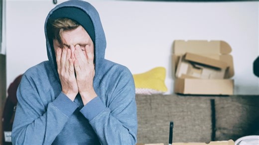 Is taking a drop year for JEE main worth the risk? Benefits and challenges