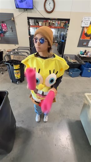 76 reactions · 9 comments | Just found the best costume @ Overflow朗 | Overflow Thrift Store | Facebook