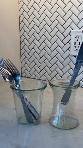Holiday hosting tip: Use Weck Jars to neatly store cutlery, making it easy for guests to grab as they make their plates! 🫙: 747 Quadro Jar and 996 Deli Jar . . . #recipes #cooking #jars #mealprep #sustainable #sourdoughstarter | Weck Jars