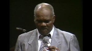 Willie Banks - God Is Still In Charge | Quartet Celebration