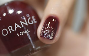 藕润橘君 | 车厘子色不愧是显白的代名词！真的忒显白了！我觉得磨砂也会很好康哦~orange c32挚爱+c27星夜失眠