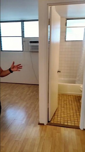 Cozy 1-Bedroom Condo Tour in Downtown Honolulu | Smart Layout, Prime Location!
