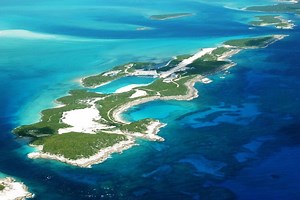 Cave Cay - Tropical Islands