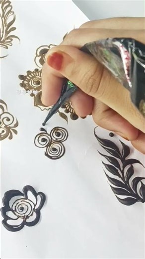 Spiral mehndi design||Simple spiral mehndi design|| #henna #ytshorts