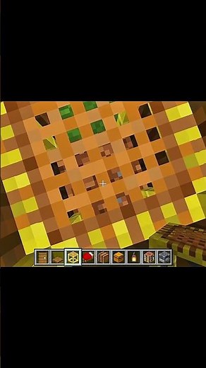 🌳 Tree House in Minecraft | Best Hidden Base Idea 🏠🌲 #minecraft #sehar #shorts #hungergamestiktok