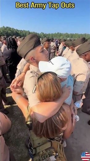 Best Army Tap Outs#usa #tiktok #losangeles#reunion #surprise #army #military #fyp2viral