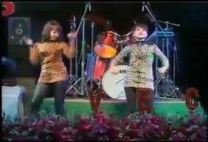 871K views · 47K reactions | မေသက်ခိုင် နဲ့ နှိုင်းယှဥ်မြင့်မိုရ် တို့ရဲ့ အက Indian Song " Daddy Mummy" (Old Song) New Song Link https://m.facebook.com/story.php?story_fbid=1672428732897376&id=1416793438460908 | Song for You | Facebook