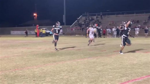 Six-Man Football: Gordon beats Jonesboro on hook-and-lateral touchdown