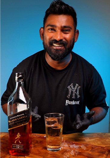 Black Label on the Rocks: Premium Whiskey Experience