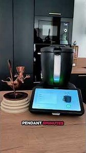 Cocotte bread! You can find the step-by-step recipe on the "Cookidoo" app.