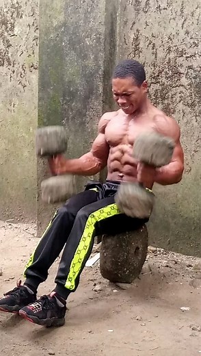 For Bigger Biceps 💪🏻🔥 #biceps #bicepsday #bicepsworkout #nopainnogain #coachonline #coaching #focused #online #discipline #dedication #dumbell | Joel's Ultimate