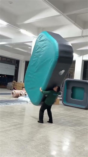 From packaging to shipping, our process is streamlined for efficiency and reliability. ✅ #shorts