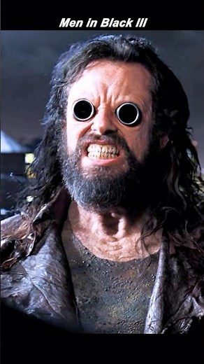 #movie #film Alien Comes Back from the Dead for REVENGE on the Man Who Betrayed Him 👽💀🔪