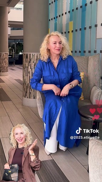 Understanding Nonverbal Communication and First Impressions