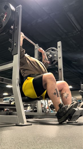 225 Seated Barbell Overhead Press