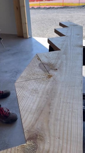 How to Measure and Cut Stair Stringers #build #howto #construction #diy #contractor #tools-7374999952206040366 | Isabelle Green