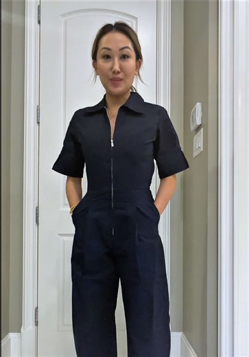 Victoria Beckham x GAP Try-On Haul: Stylish Grey & Dark Looks