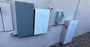 Tesla starts Powerwall 3 installations: It looks worse but is more useful