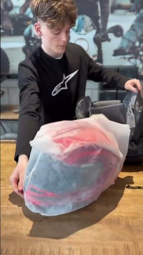 🏁 The New SR 10 Helmet from Alpinestars 🔥 | FortaMoto.com