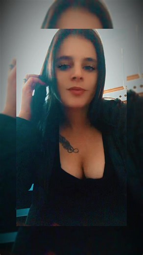 Candy Bitch🩷 (@lacandyxx)’s videos with original sound - Unbound Music