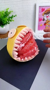 The tutorial for making a shark head grapefruit is here! Grab food from the shark's mouth! The kids will love it #fblifestyle | Art, Crafts and Journals