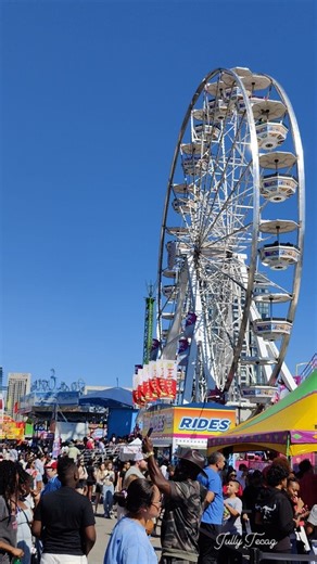 Canadian National Exhibition #cne #toronto #canada | Jully Tecag