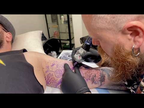 Ink & Resilience: The 20-Year Journey of Gin