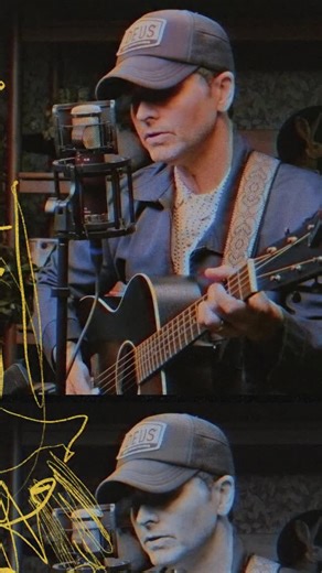 Had the best time talking about the scene that I am proud to have come up in with @davidfarrier @wobby_wob and doing an acoustic performance on the @flightlessbirdpod! Listen / watch now at the link in bio. 🖤 | Dashboard Confessional