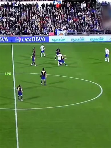 Reactions to Messi's Incredible Football Skills