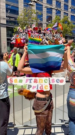 Gay furry at pride??? [#otherpaw #lgbtq #pridemonth #animalmask #sanfrancisco #furry #silly #cat]