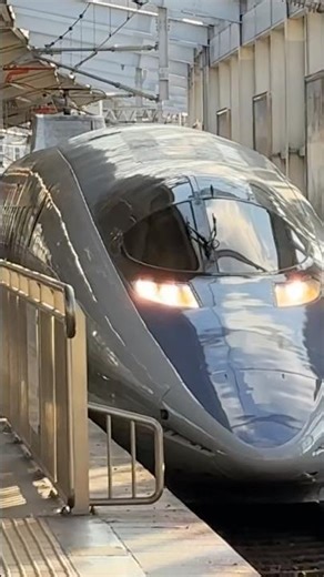 山陽新幹線500系7000番台 こだま854号 新大阪行 岡山駅入線シーン