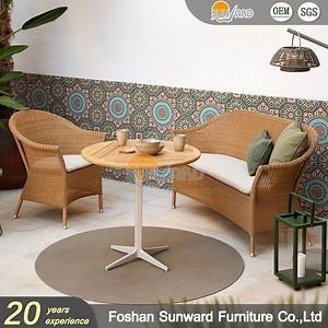 [Hot Item] Patio Garden Furniture Rattan Dining Set Table and Chairs