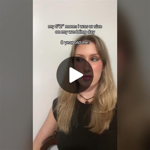 in hind sight flexing on an 8 year old is so funny she was actually real asf for that #fyp #4u #petite #tiny #mini #smol