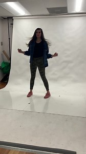 It's photoshoot day! 📸⭐⁠ ⁠ 💁🏻‍♀️@braelyn.bassler⁠ ⁠ 📸⁠ 📸⁠ 📸⁠ ⁠ #johncasablancas #jcmodel #jcactor #jctalent #jcfam #model #modeling #photography #fashion #photographer #style #instagood #ootd #fashionphotography #girl #bts #behindthescenes #hair #studio #photos | John Casablancas International