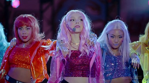 Julie and the Phantoms - Wow and Bright | 4K Remaster/Upscale