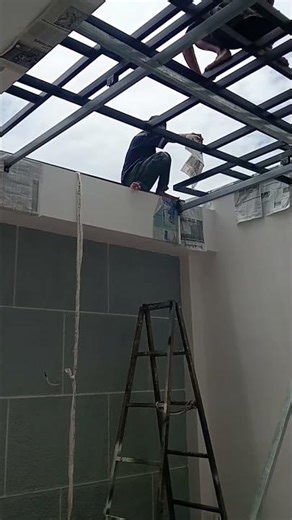 Progress March 05.2026. Salvia type A.09: sliding canopy installation