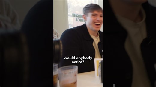 The surprising history of fried onion burgers: Chef George's classic recipe revealed!