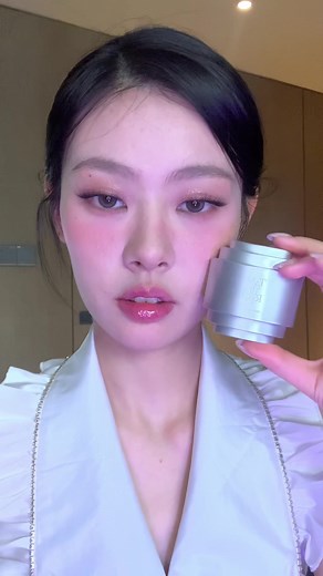 Jennie makeup 😍#jennie #jenniemakeup #douyinmakeup #makeupdouyin #makeuptutorial #huongdanmakeup